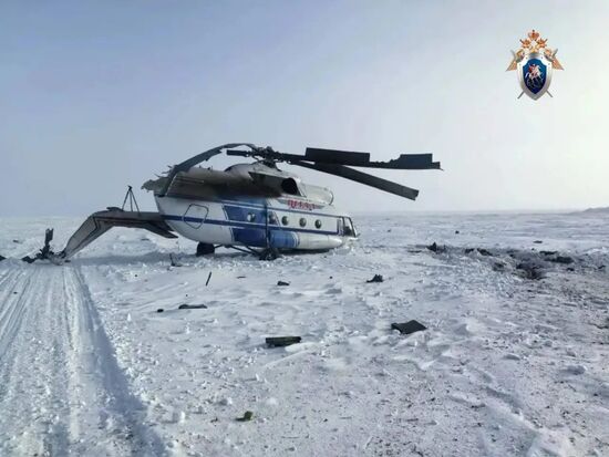 Вертолет Ми-8 совершил жесткую посадку на Ямале