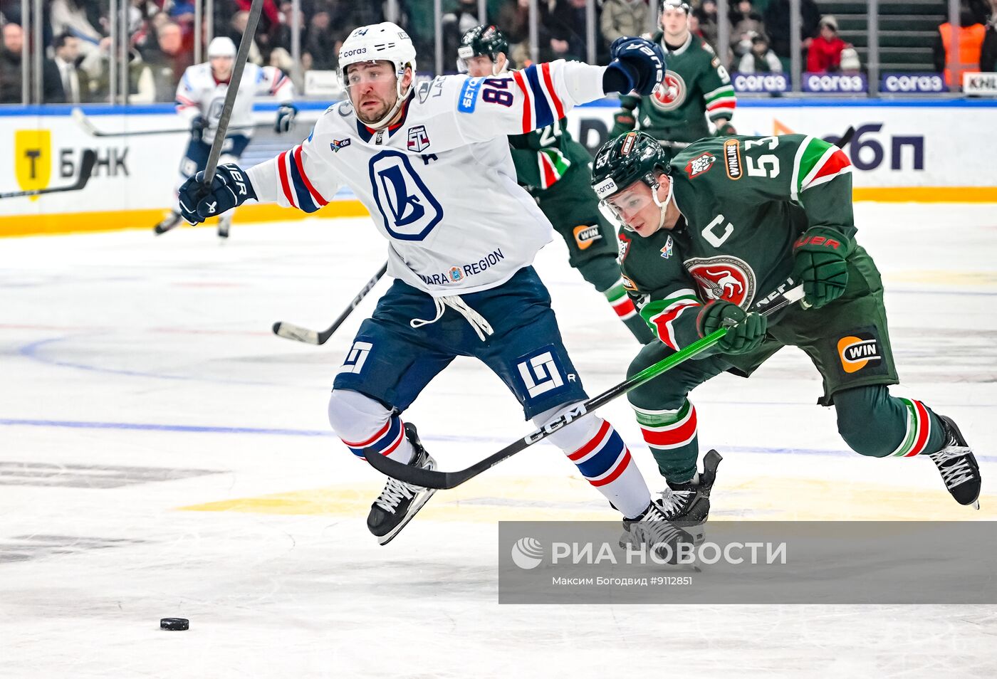 Хоккей. КХЛ. "Ак Барс" (Казань) - "Лада" (Тольятти)
