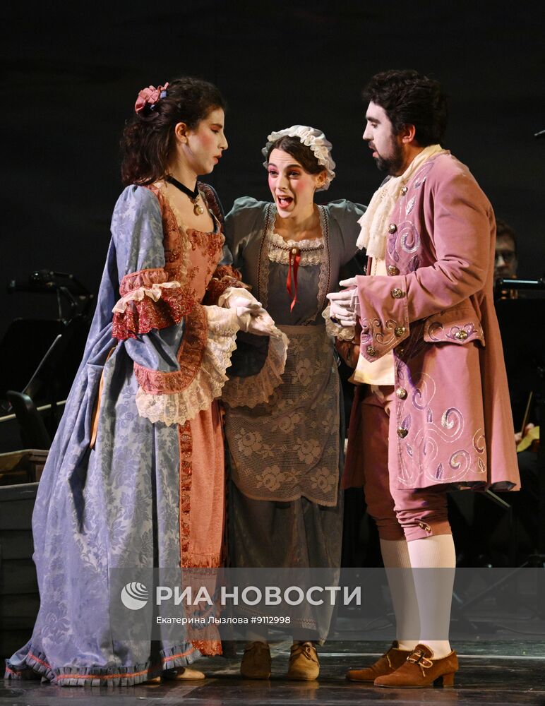 Опера "Деревенский философ" на фестивале искусств в Сочи