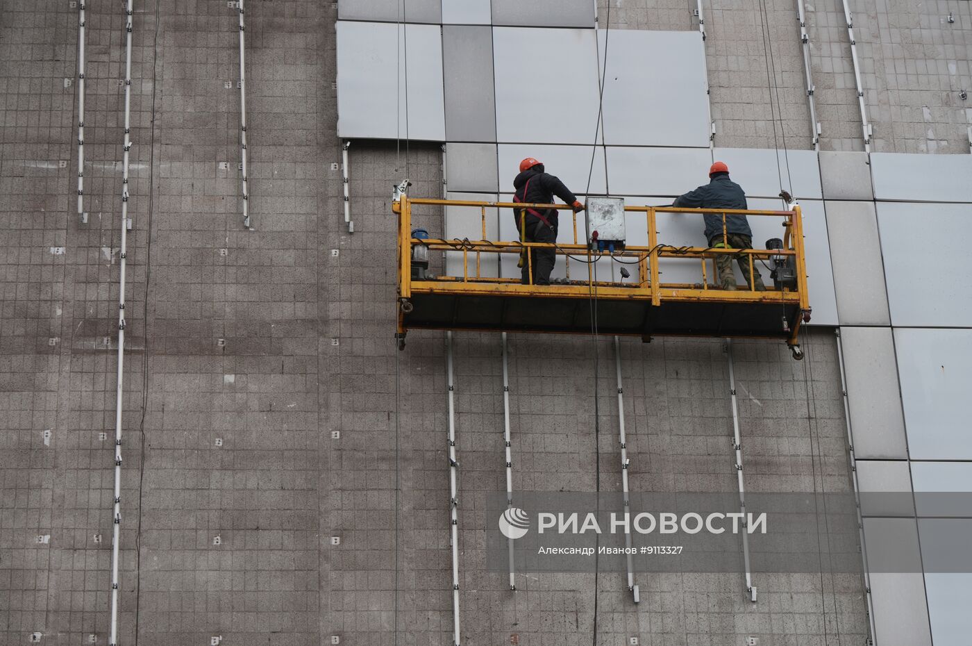 Восстановление Дворца культуры металлургов в Мариуполе