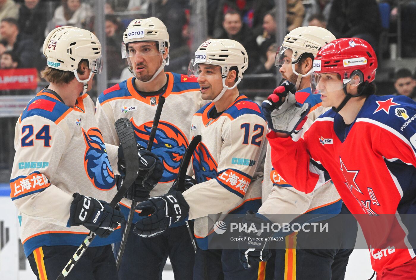 Хоккей. КХЛ. ЦСКА (Москва) - "Драконы" (Шанхай)