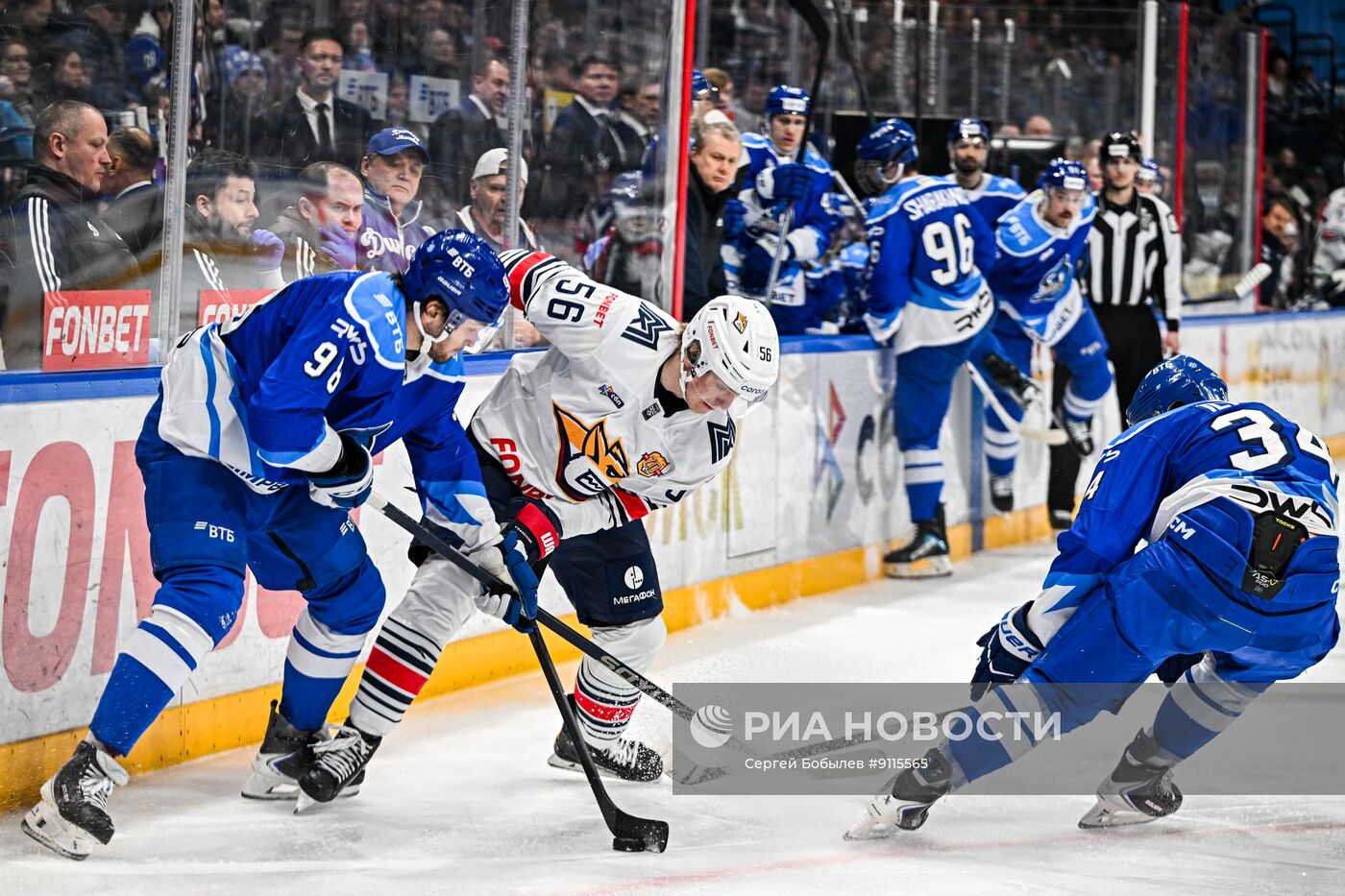 Хоккей. КХЛ. "Динамо М" (Москва) - "Металлург Мг" (Магнитогорск)