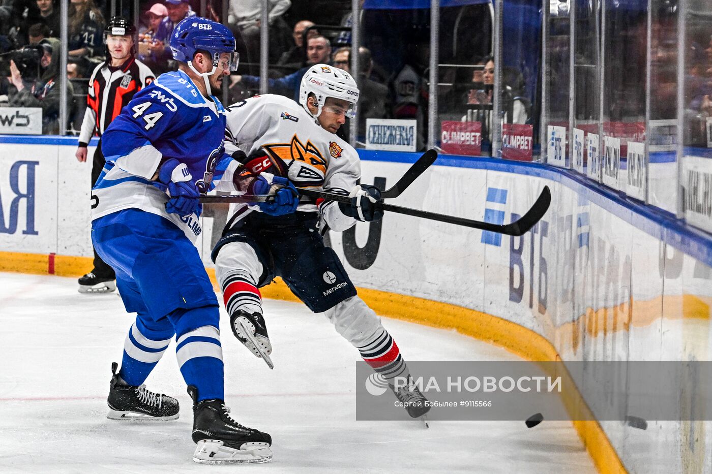Хоккей. КХЛ. "Динамо М" (Москва) - "Металлург Мг" (Магнитогорск)