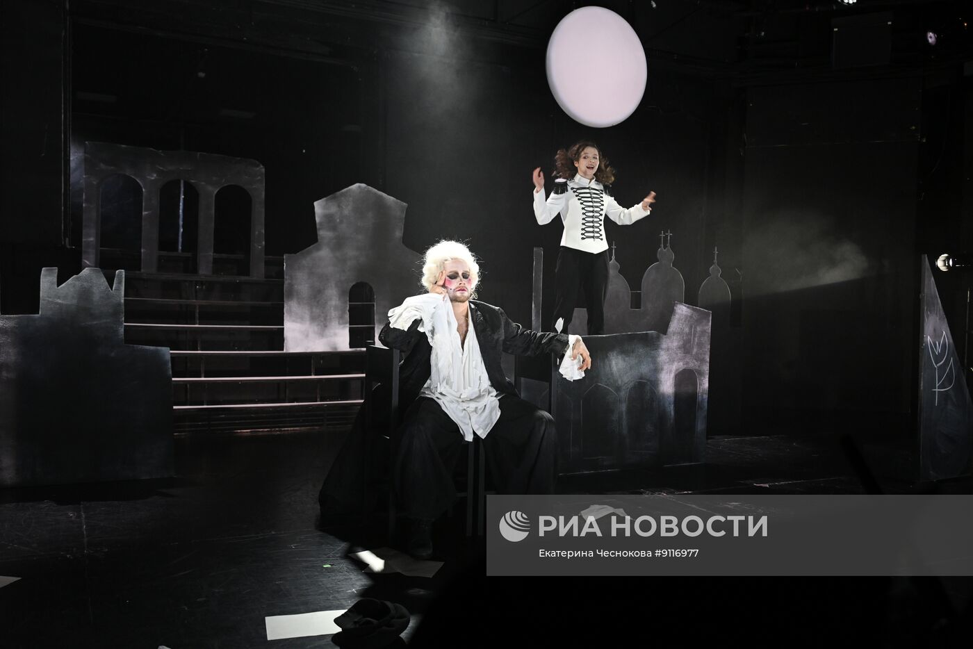 Спектакль "Казанова. Цветаева" в Театре Гоголя