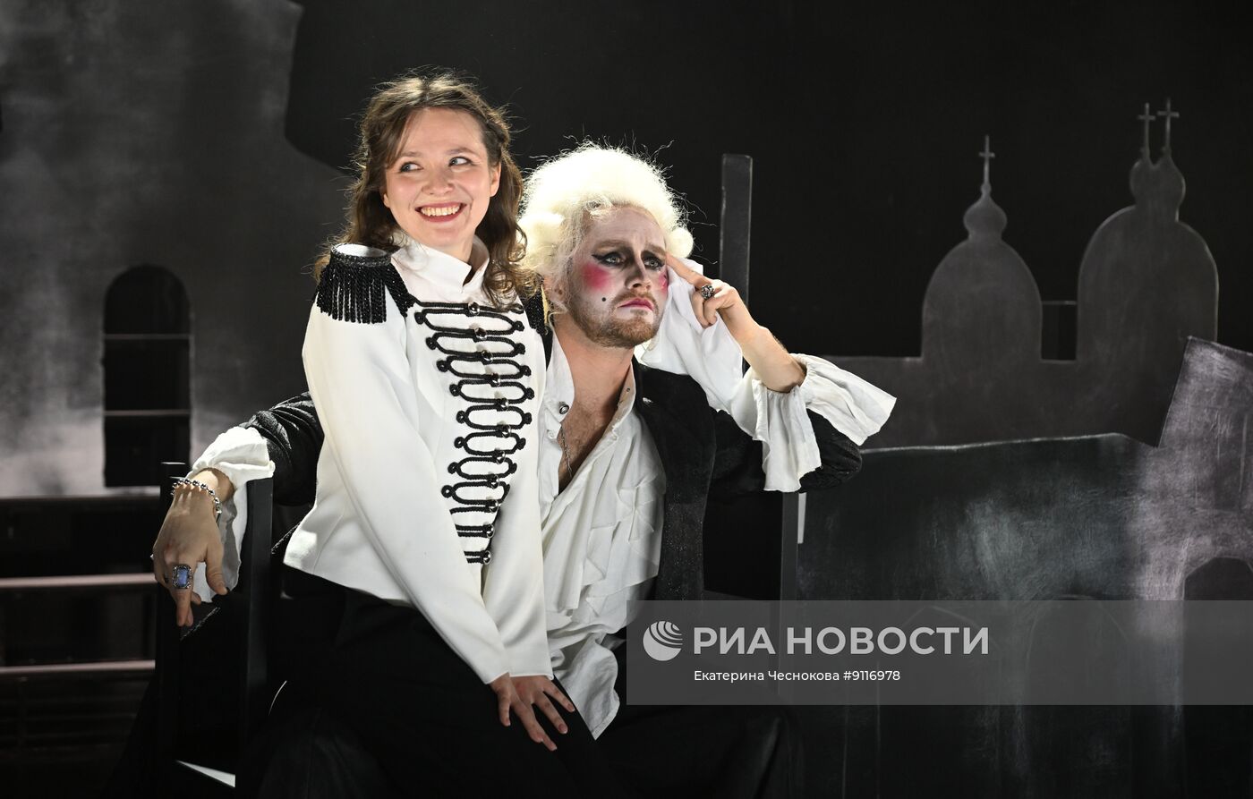 Спектакль "Казанова. Цветаева" в Театре Гоголя