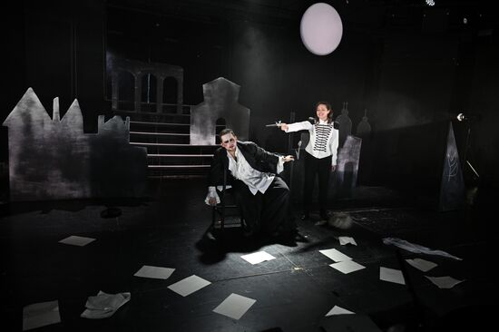 Спектакль "Казанова. Цветаева" в Театре Гоголя