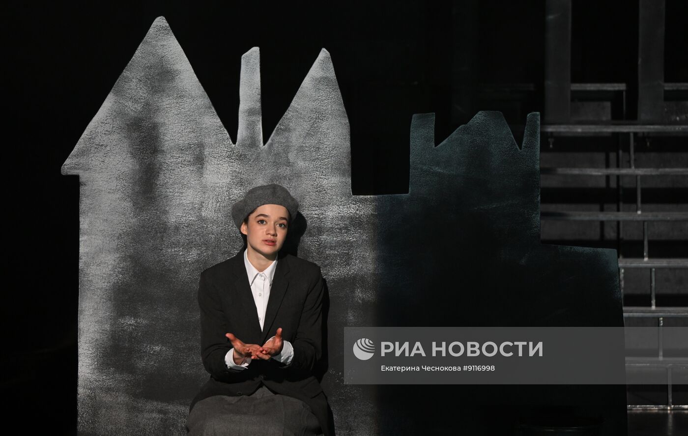 Спектакль "Казанова. Цветаева" в Театре Гоголя