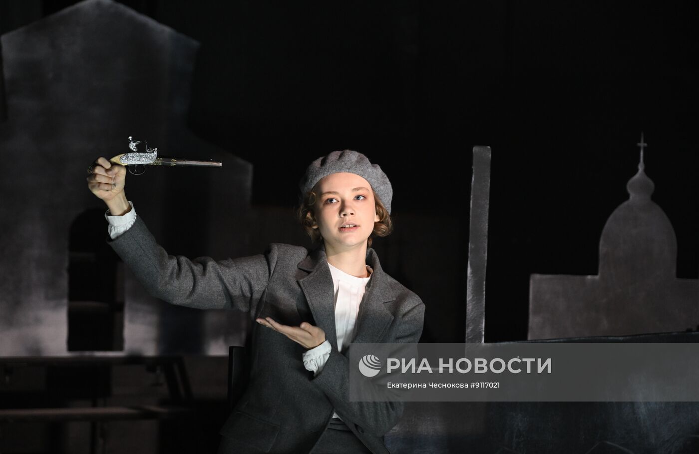 Спектакль "Казанова. Цветаева" в Театре Гоголя