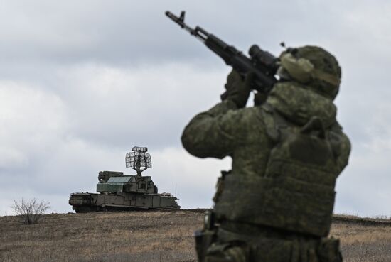 Боевое дежурство ЗРК "Тор-М1" группировки войск "Центр" на Красноармейском направлении СВО