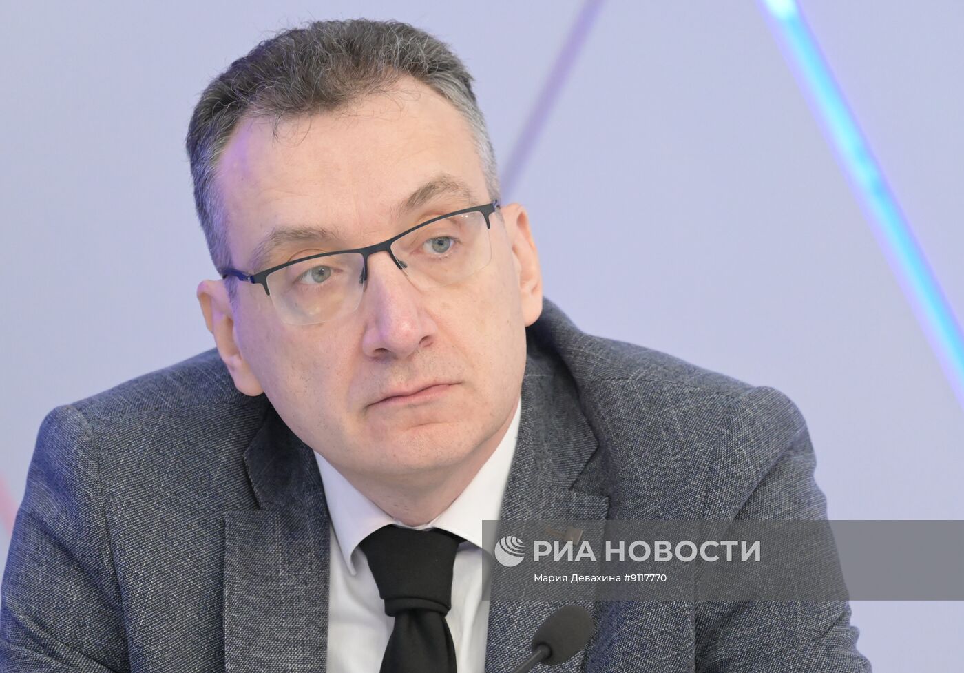 Круглый стол об исторических параллелях, актуальной ситуации в мире и аморальной сущности Запада к 80-летию Фултонской речи Уинстона Черчилля