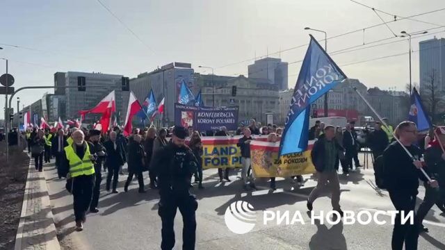 Марш против втягивания Польши в конфликты на Украине и Ближнем Востоке