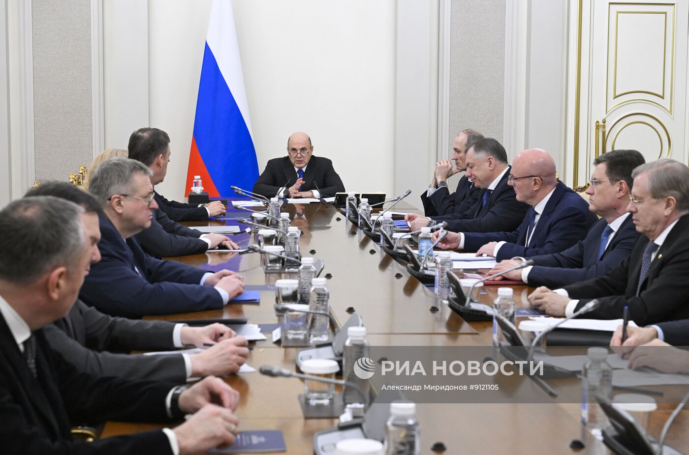 Премьер-министр Михаил Мишустин провел совещание с вице-премьерами РФ