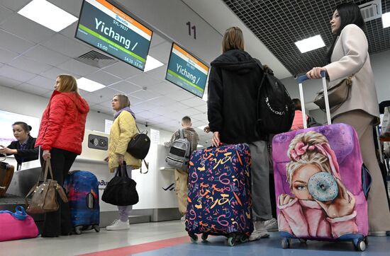 Запуск прямого авиарейса из Владивостока в китайский город Ичан