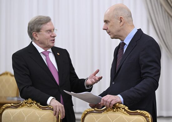 Премьер-министр Михаил Мишустин провёл совещание с вице-премьерами РФ