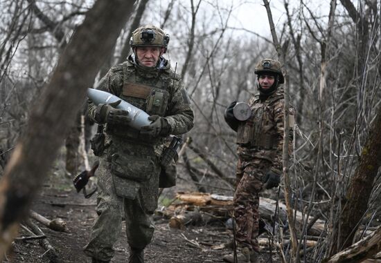Боевая работа расчета гаубицы Д-30 группировки войск "Центр"