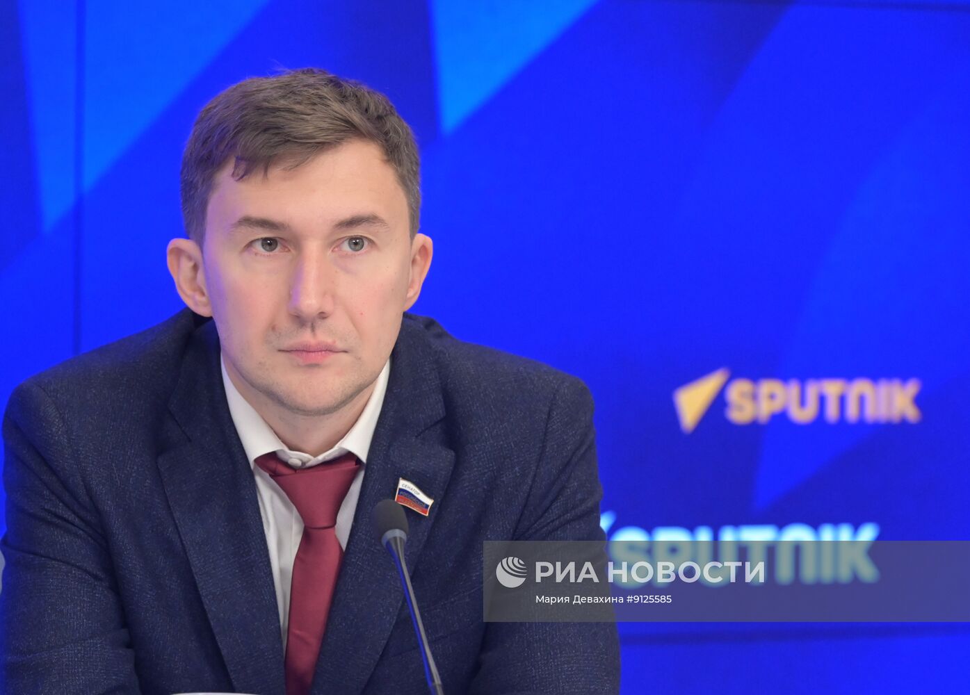 Видеомост Москва — Симферополь на тему: "Крым и Россия — вместе навсегда!" 