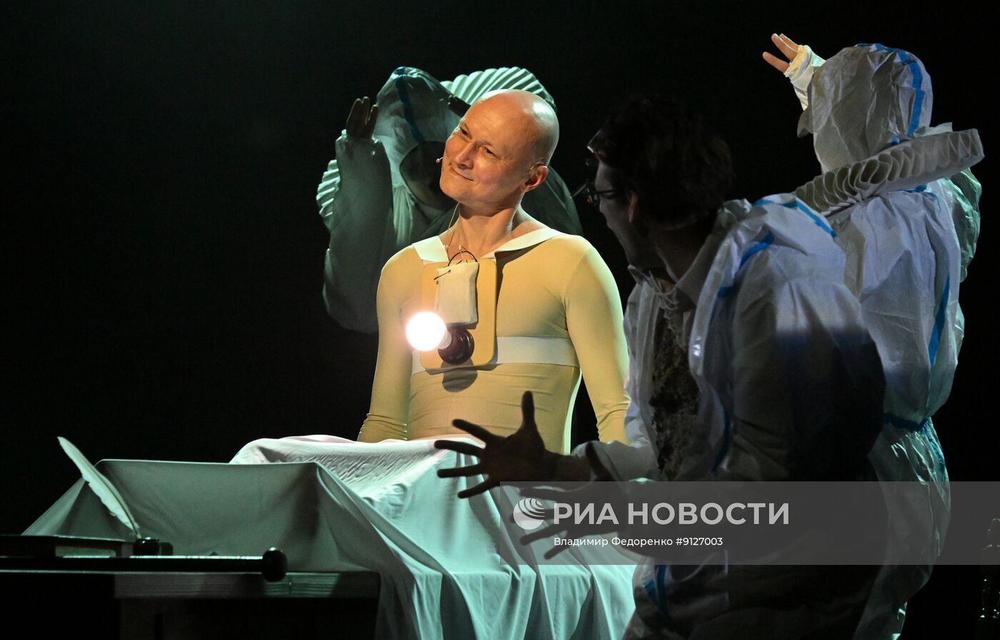 Спектакль "Фауст" в театре им. Евг. Вахтангова