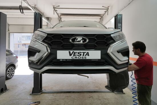 Продажа машин в автосалоне LADA в Мариуполе