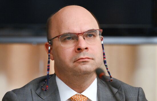 Заседание комитета Госдумы РФ по бюджету и финансовым рынкам