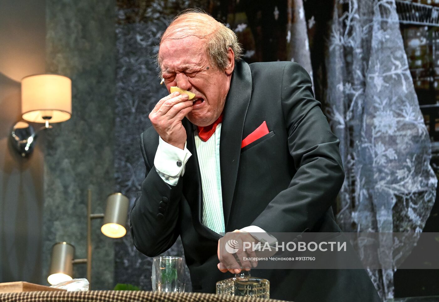Премьера спектакля "Без свидетелей" в Москве