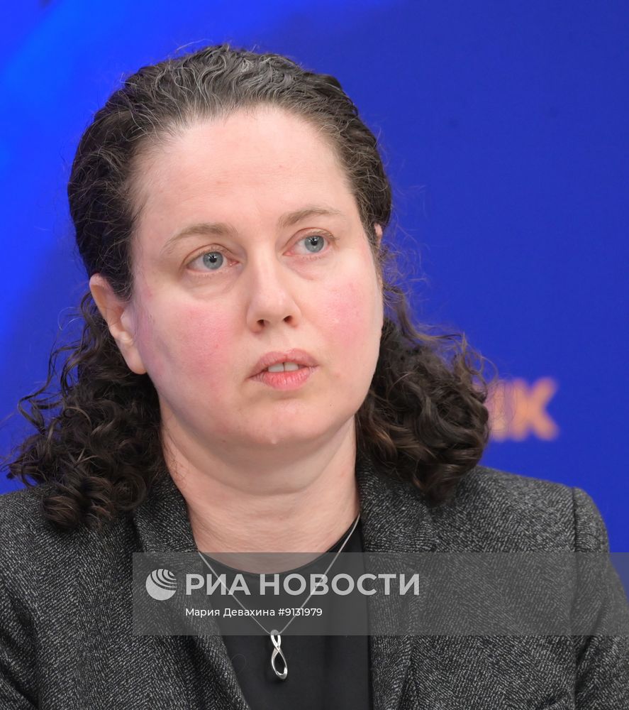 Круглый стол о современных тенденциях в экономической и политической жизни Британии и отношениях Лондона, Вашингтона и Брюсселя