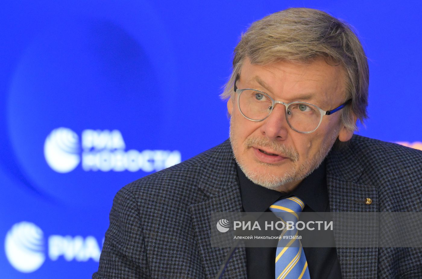 Онлайн-заседание Научного совета РАН "Науки о жизни" на тему "Скрытая эпидемия XXI века: как определить, предупредить и лечить нейродегенеративные заболевания"