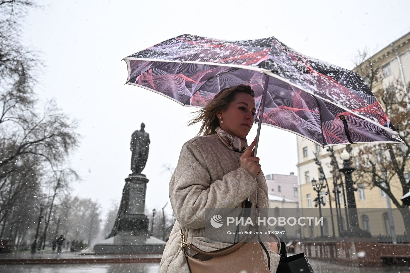 Снег в Москве