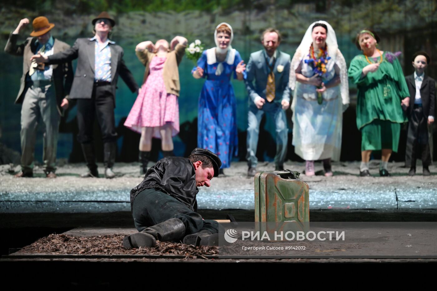 Репетиция спектакля "Материнское сердце" в постановке БДТ имени Г. А. Товстоногова в Москве