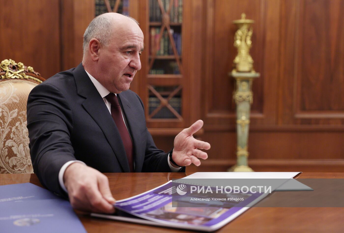 Президент Владимир Путин встретился с главой Карачаево-Черкесии Рашидом Темрезовым