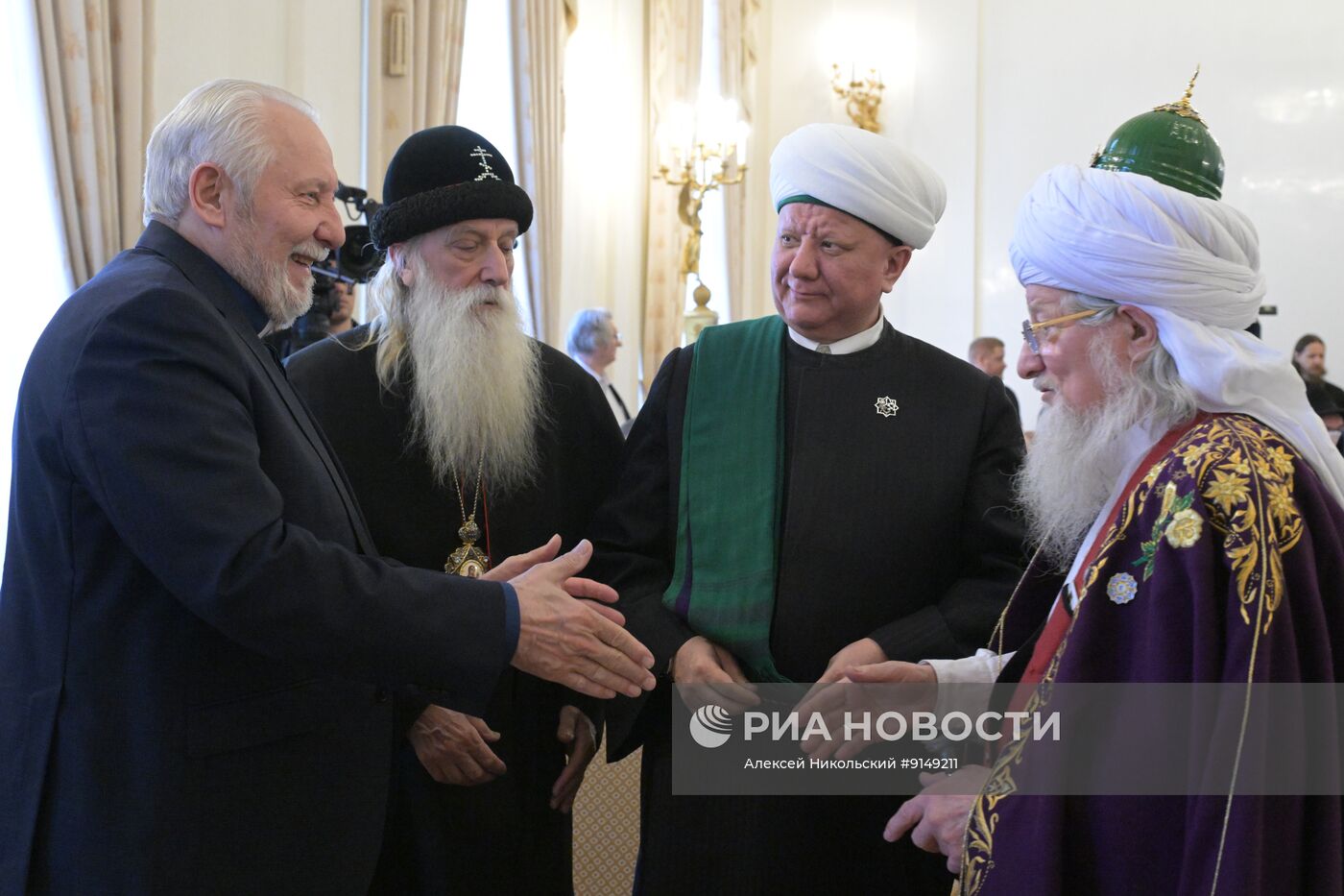 Прием в МИД РФ по случаю православной Пасхи