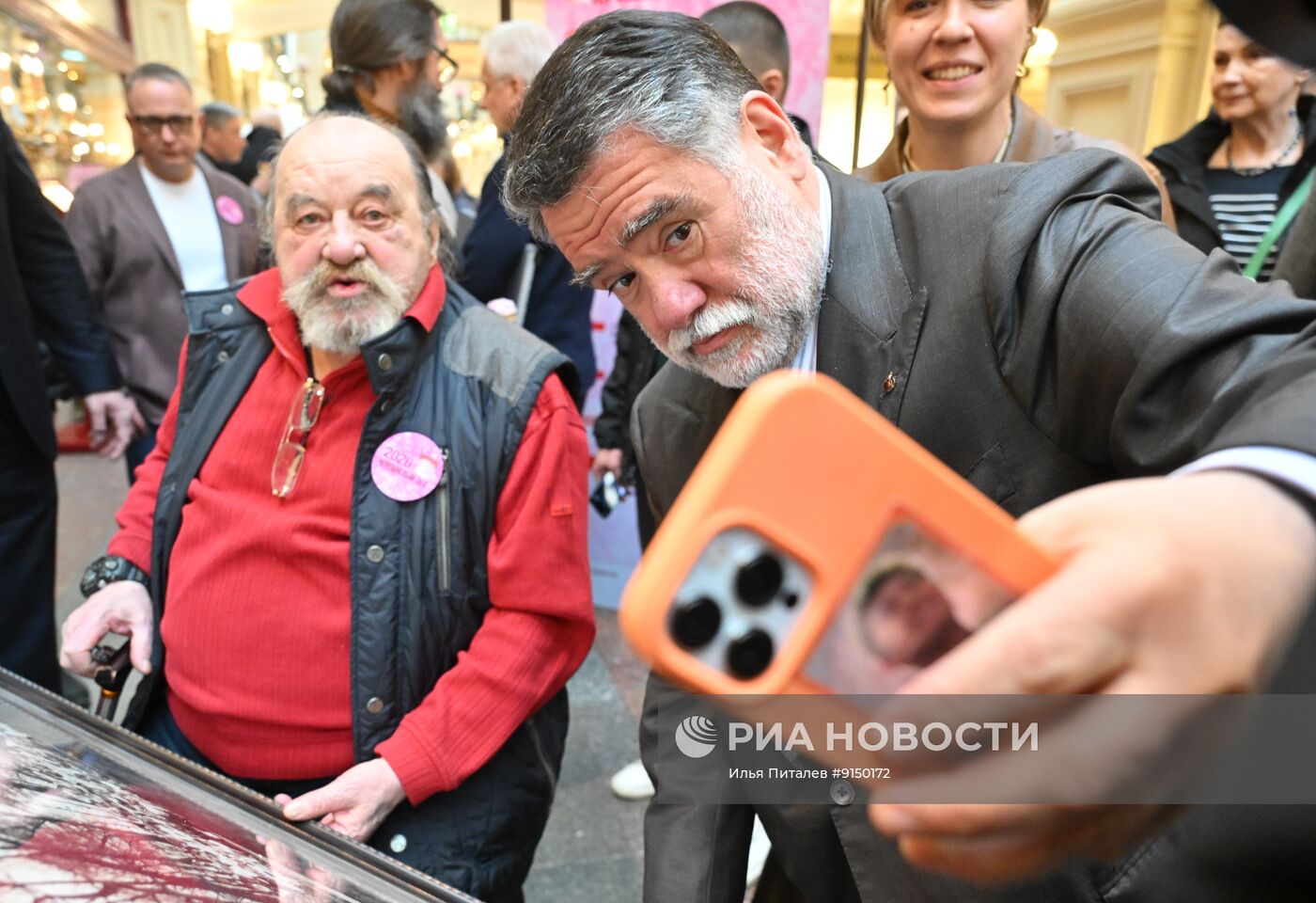 Открытие выставки фотографа Льва Мелихова "Мой лес" в Москве