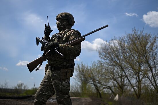 Боевая работа артиллеристов группировки войск "Запад" на Купянском участке фронта