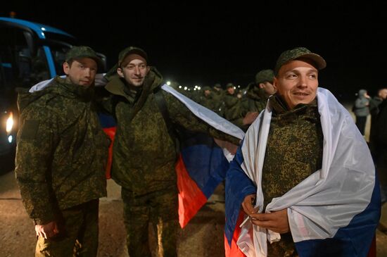 Россия и Украина обменялись военнопленными