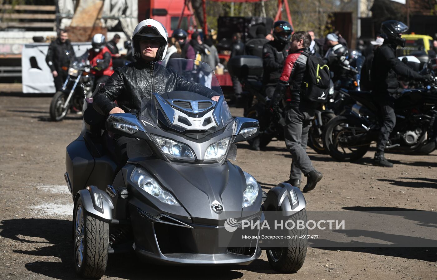 Открытие мотосезона клуба "Ночные Волки" в Москве