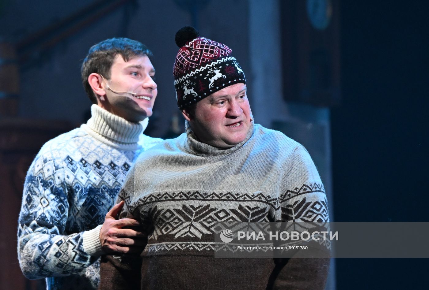 Спектакль "Покровские ворота" в театре "Русская песня" 