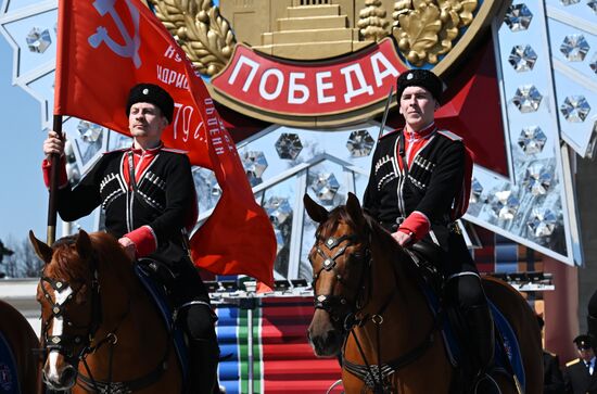 Конный церемониал всадников Кремлевской школы верховой езды 