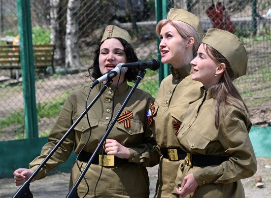 Поздравление ветерана ВОВ с Днём Победы во Владивостоке 