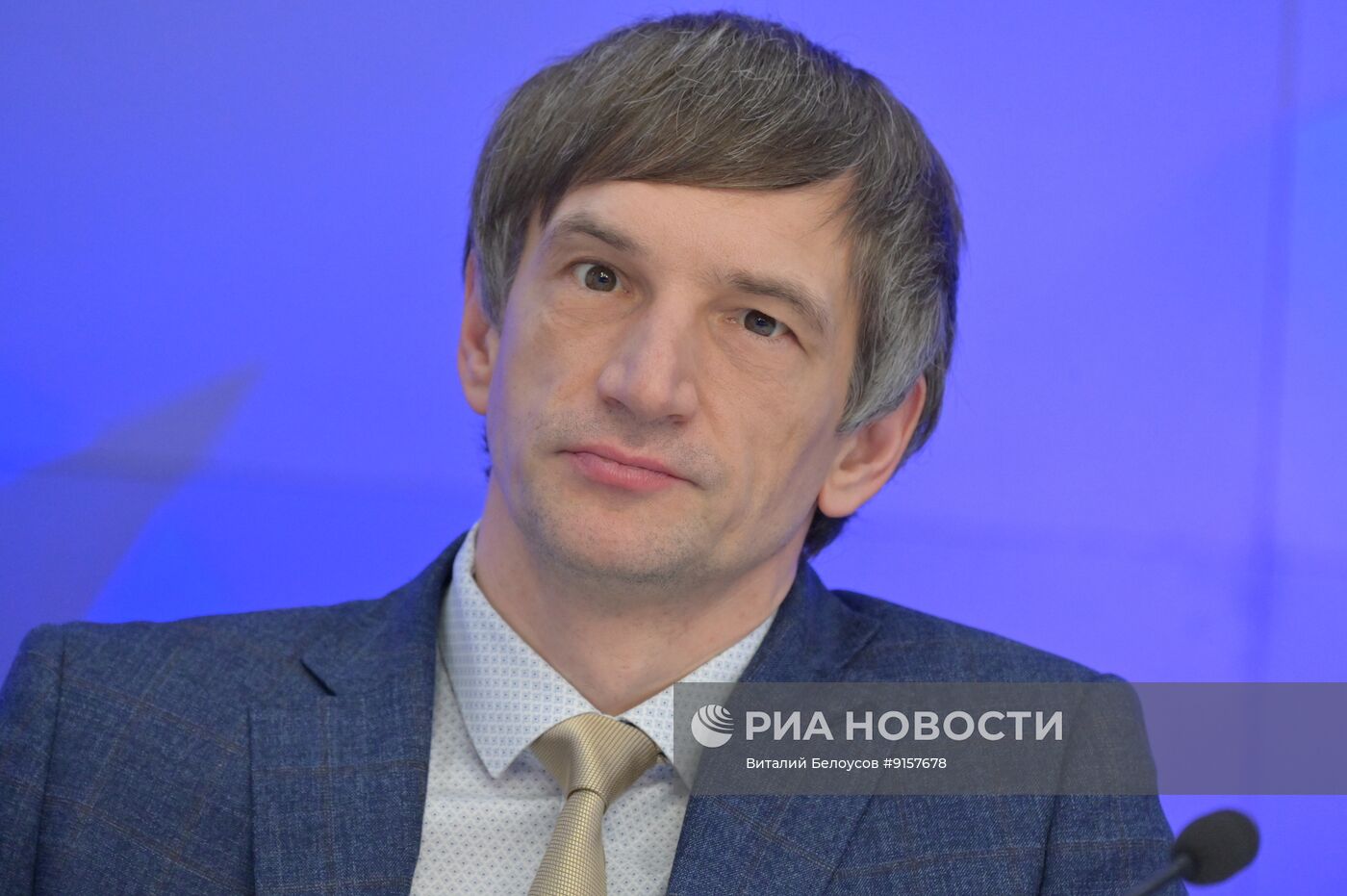 Выход ОАЭ из ОПЕК и ОПЕК+: влияние на мировой нефтяной рынок