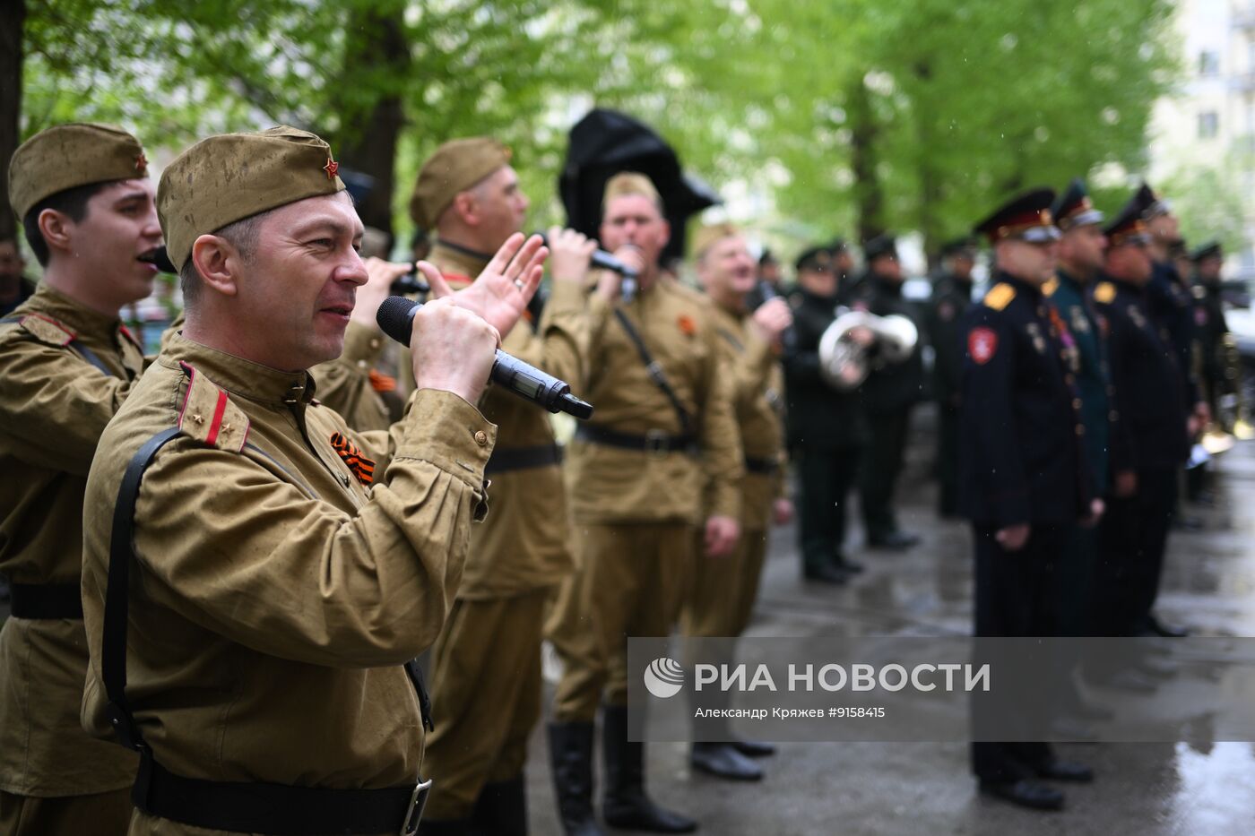 Поздравление ветеранов ВОВ с наступающим Днем Победы
