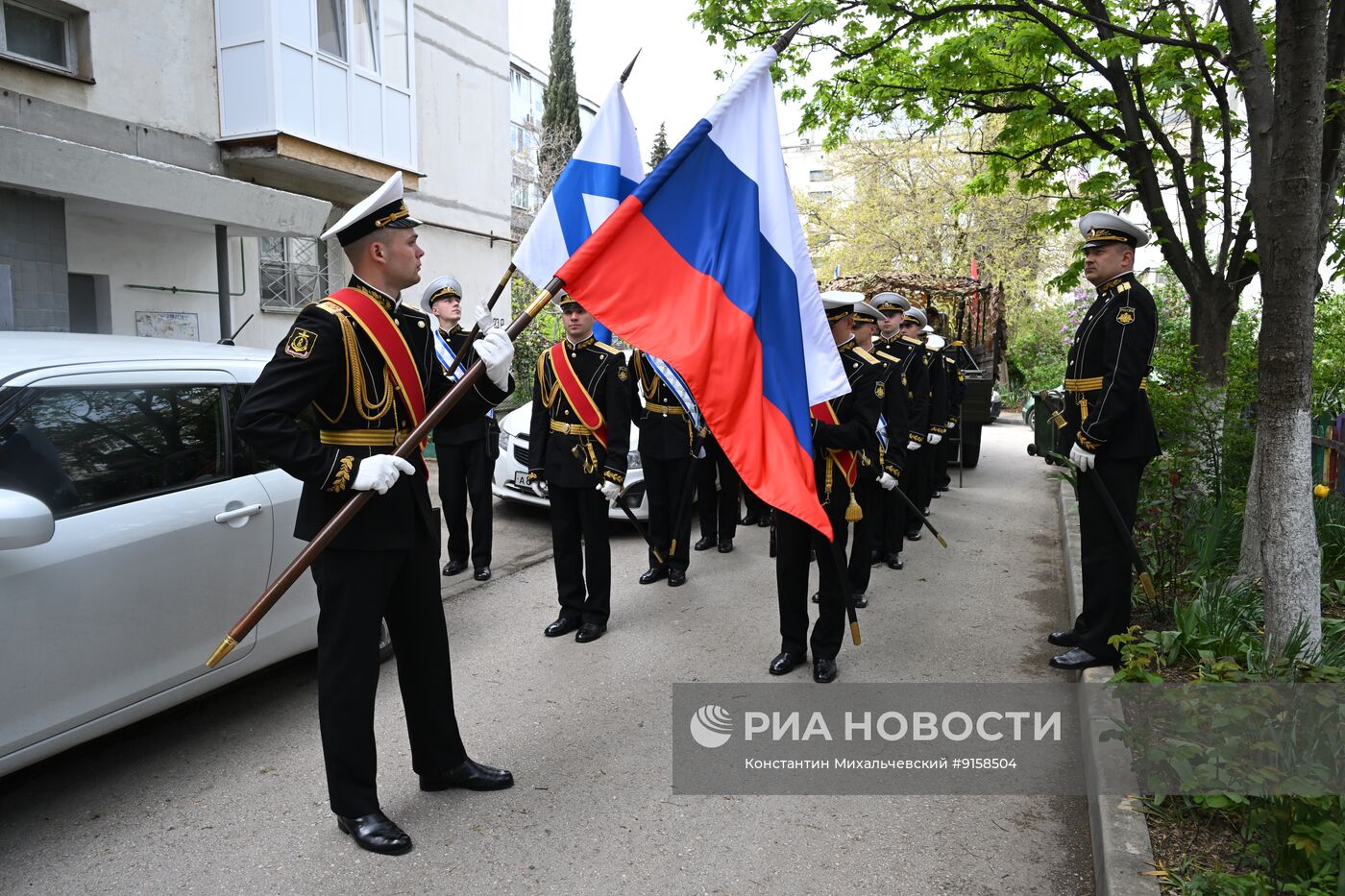 Поздравление ветеранов ВОВ с наступающим Днем Победы