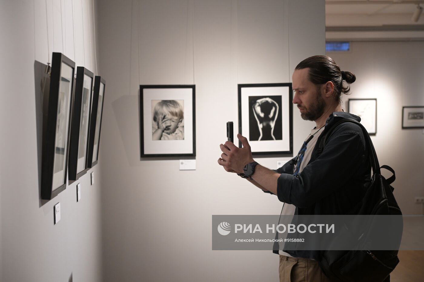 Вернисаж и презентация журнала "Советское фото-100 лет" в Москве