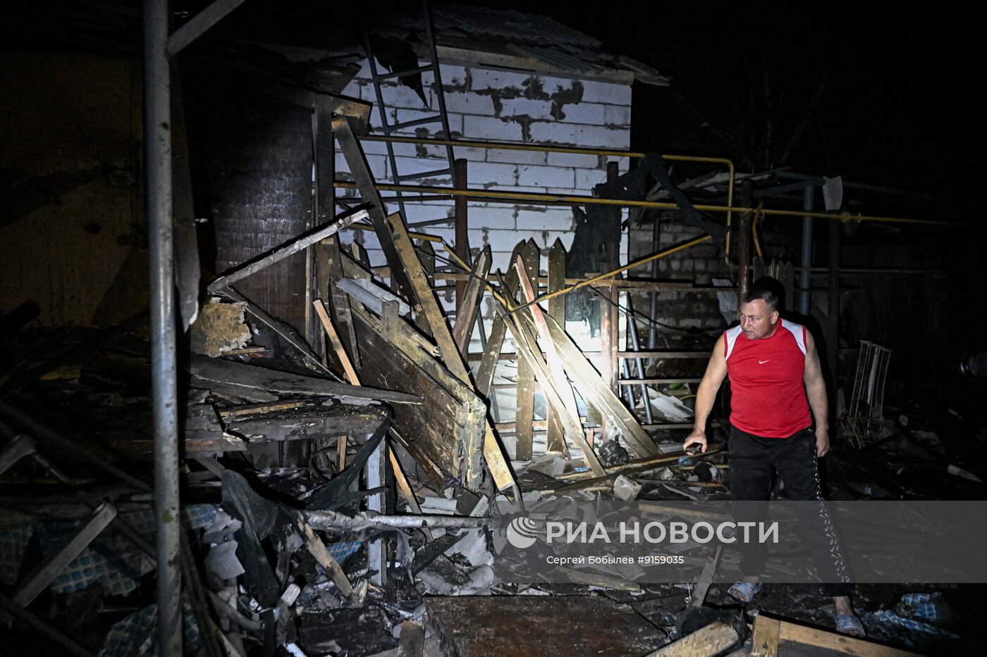 Последствия беспилотной атаки ВСУ в Луганске