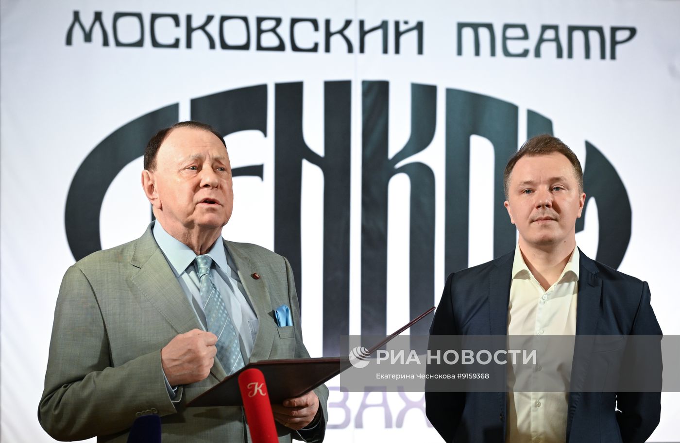Выставка православных образов, написанных на бронелистах, которые спасли жизни бойцам СВО