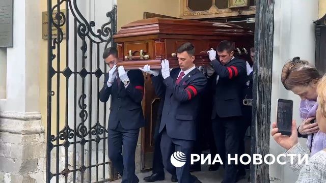 Церемония прощания с телеведущим Владимиром Молчановым