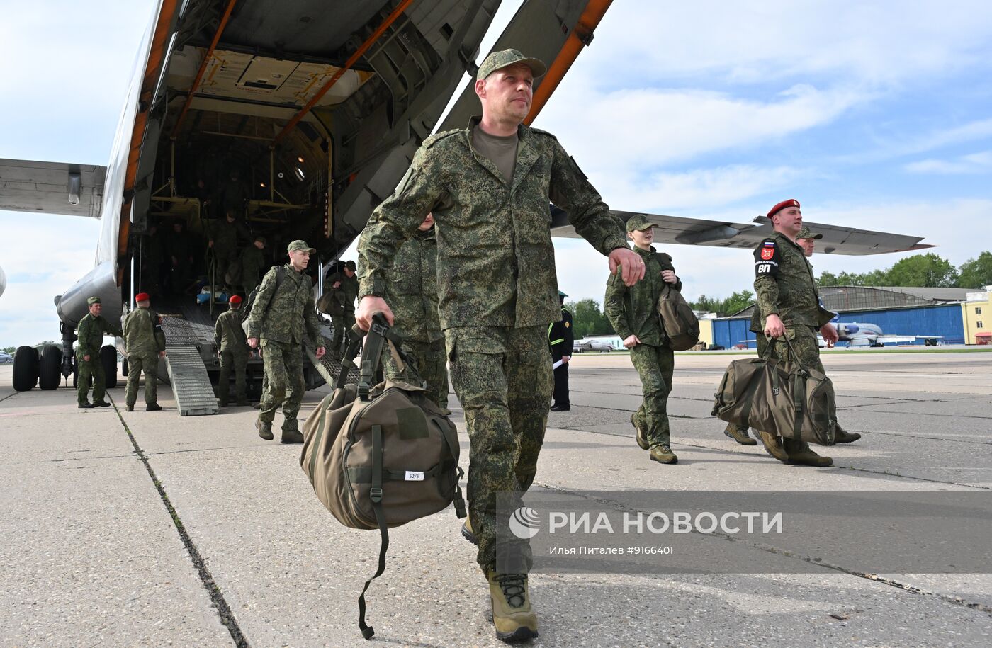 205 российских бойцов вернулись из украинского плена