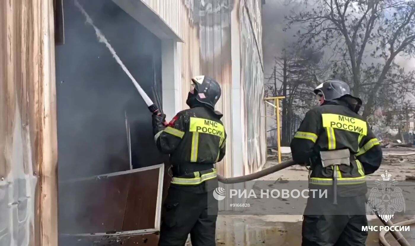 Взрыв и пожар произошли в Пятигорске при разгрузке газовоза