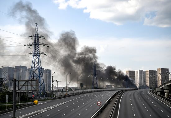 Пожар на стройплощадке на востоке Москвы