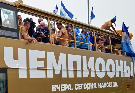 Чествование ФК "Зенит" - чемпиона России по футболу