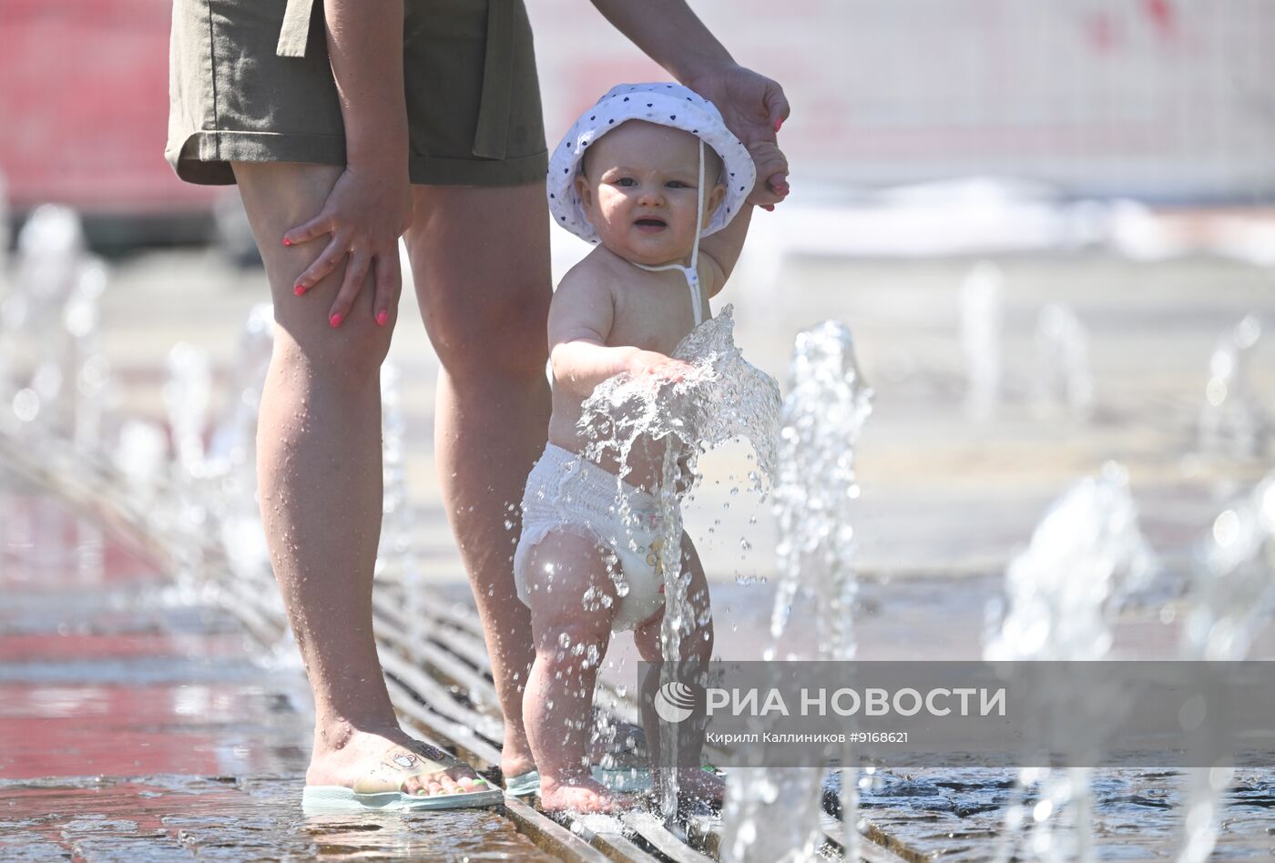 Жаркая погода в Москве