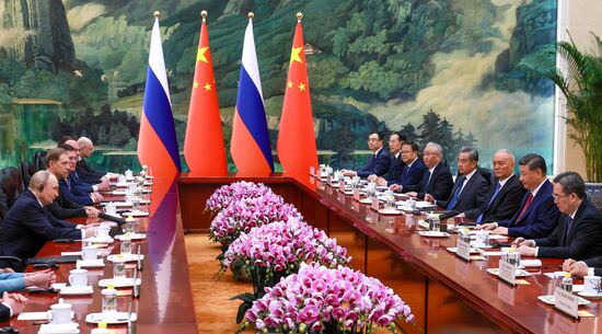 Официальный визит президента РФ Владимира Путина в Пекин